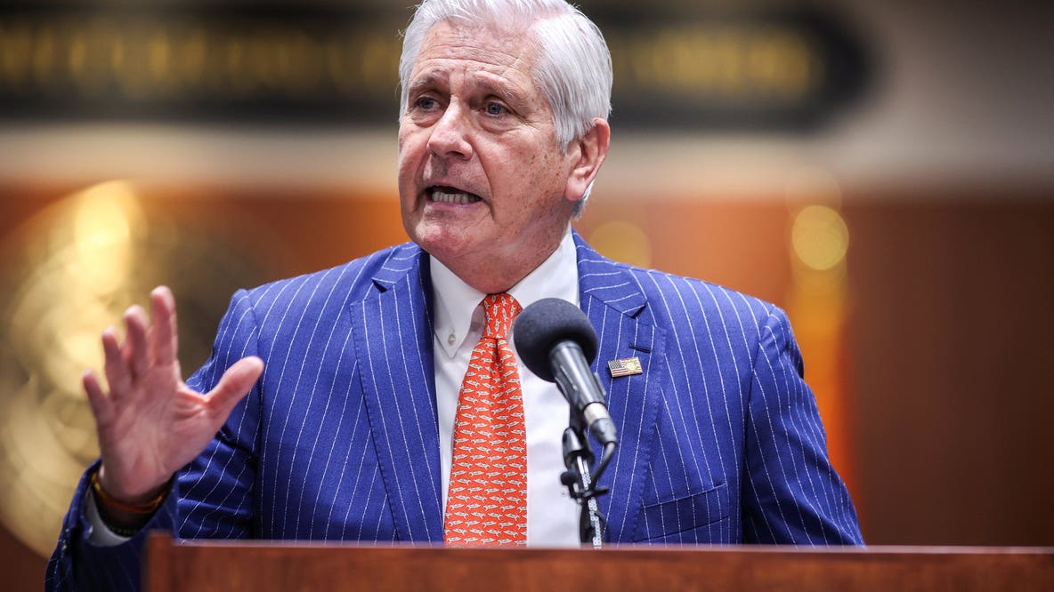 Donald Trump endorses Nassau County Executive Bruce Blakeman for NY governor