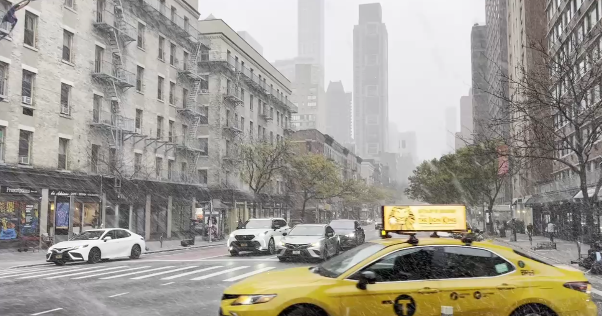 Is it snowing in NYC? Big Apple sees first flurries of the season | FOX ...