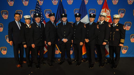 NYC firefighter dies after medical emergency battling Brooklyn fire