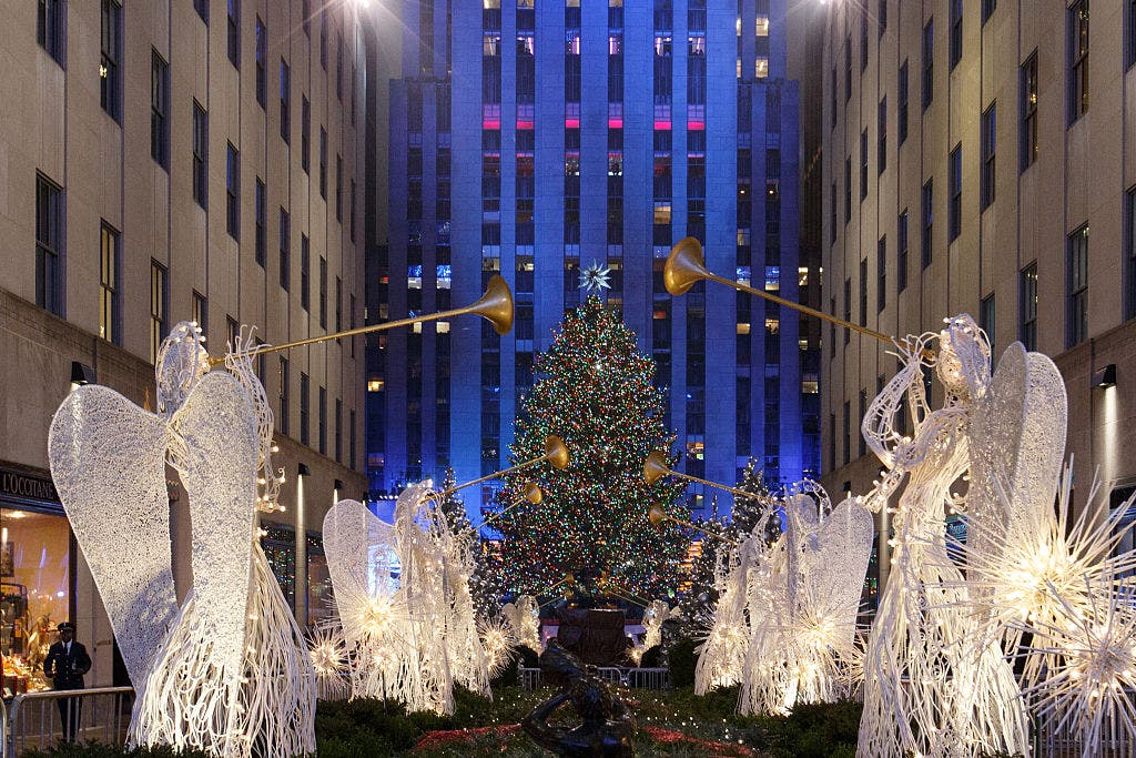 How to watch the Rockefeller Christmas tree lighting tonight