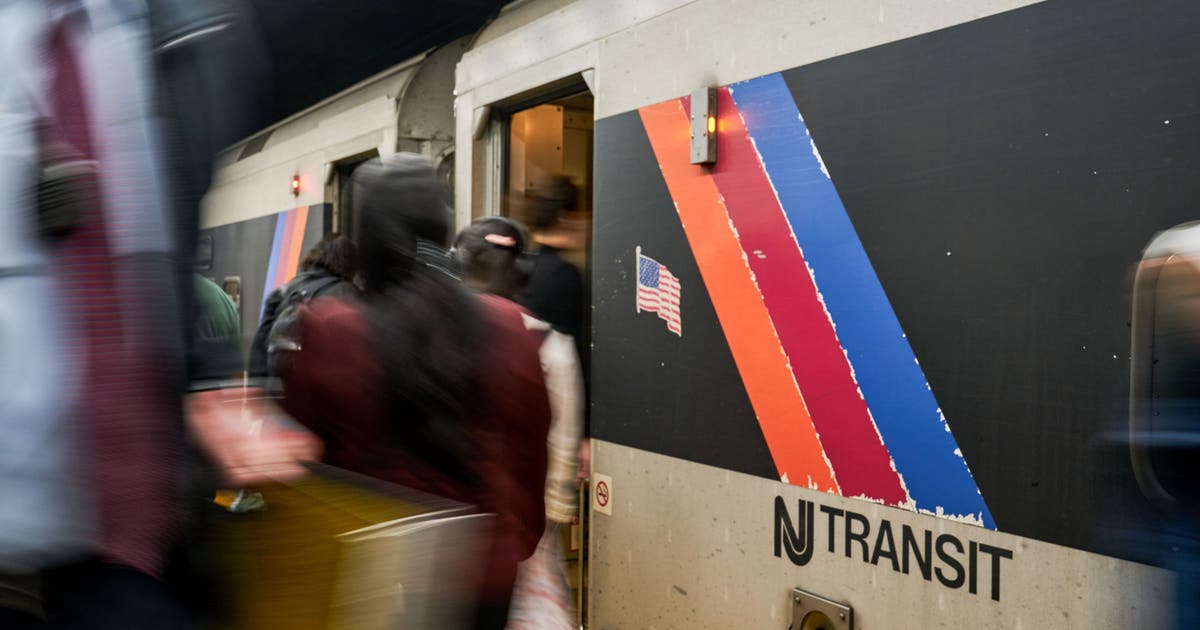 NJ Transit riders face delays during Tuesday commute