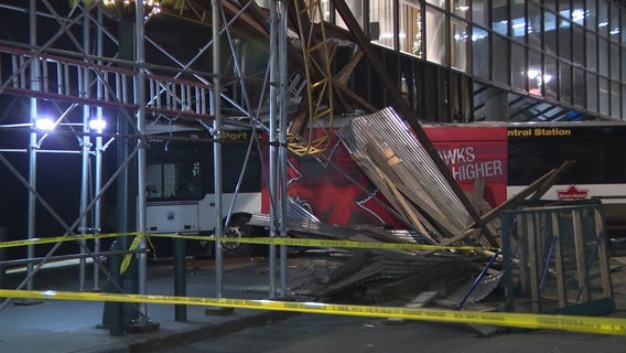 1 injured after bus crashes into scaffolding: FDNY