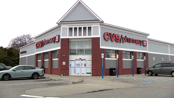 Long Island detectives investigating fatal stabbing of 23-year-old CVS employee: Police