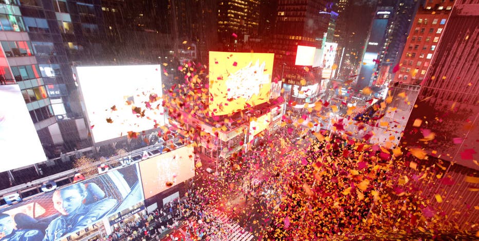 List of parties, champagne toasts, rooftops for NYE in NYC