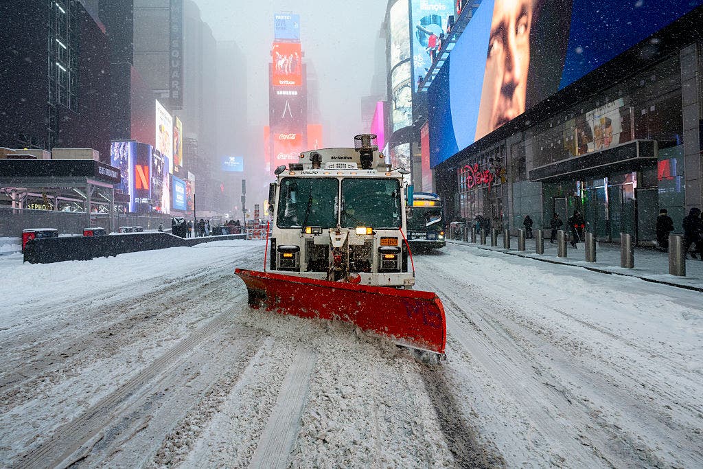 Latest on NYC commute: NJ Transit delays, road closures | FOX 5 New York
