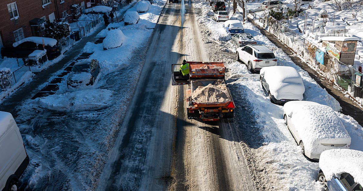 NYC plow tracker: Follow DSNY crews as fresh snow falls across the city