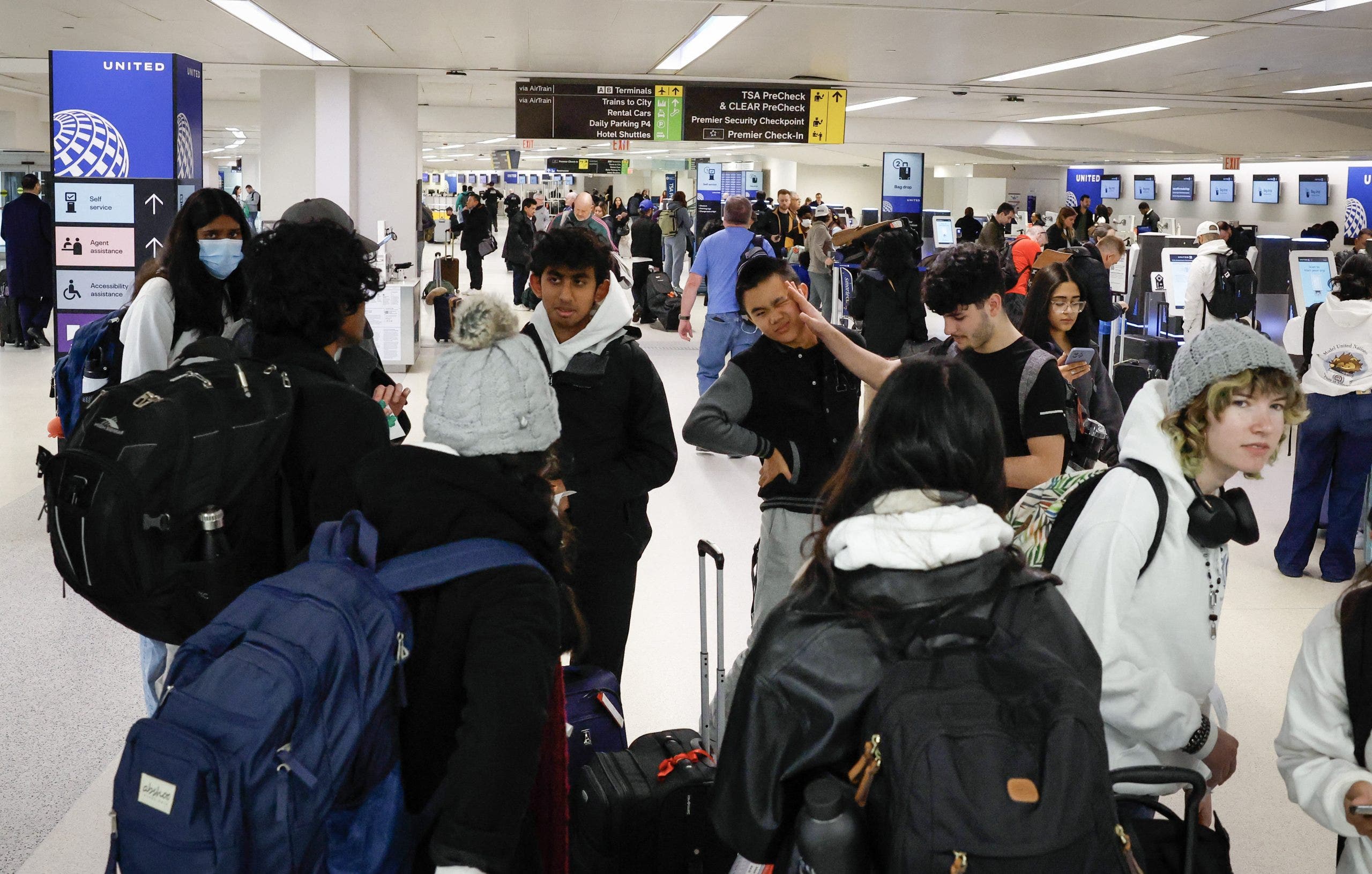 Newark airport ground stop due to 'volume,' has been lifted FAA reports