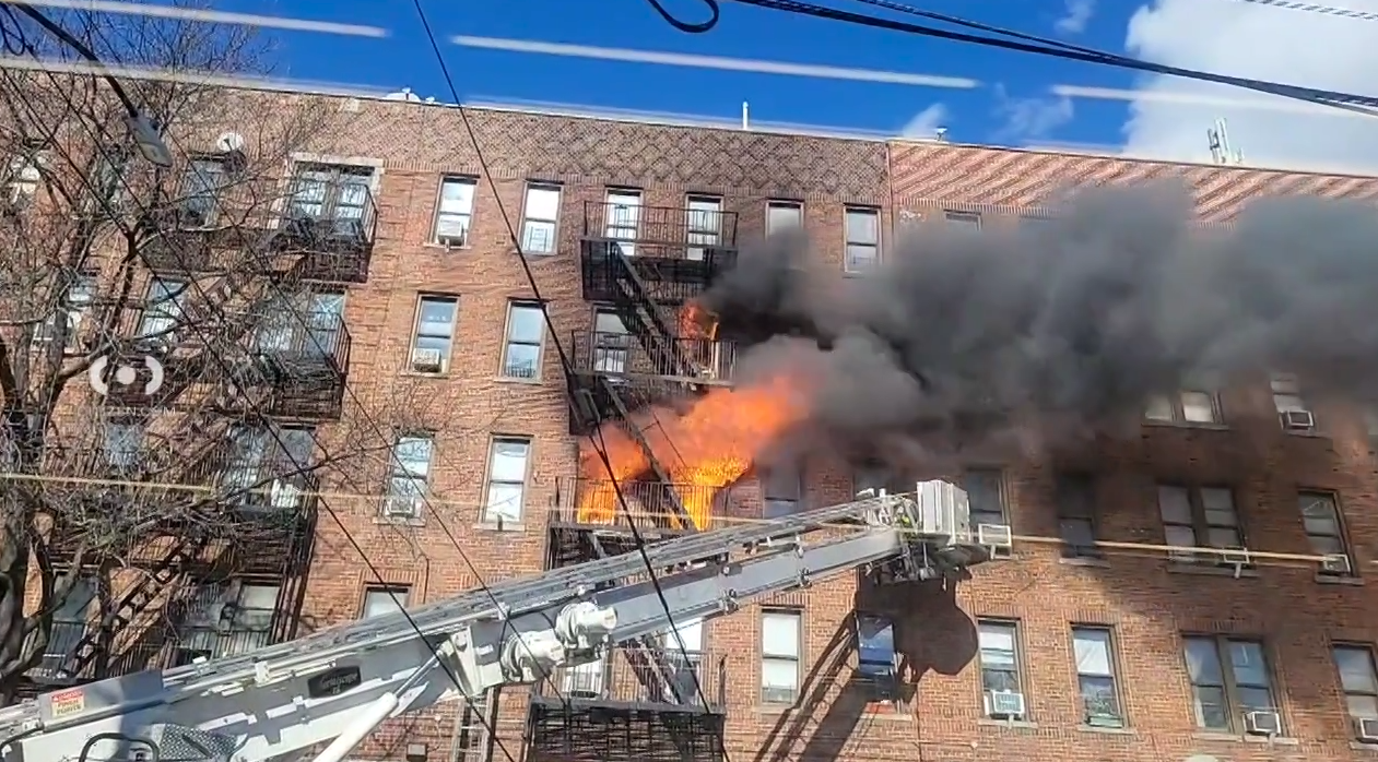 12 injured in Bronx apartment fire