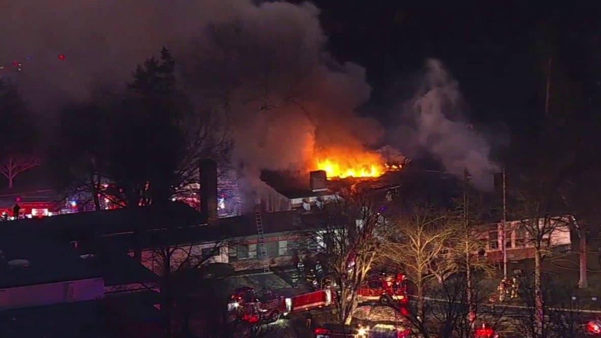 Massive early-morning electrical fire engulfs Long Island elementary school