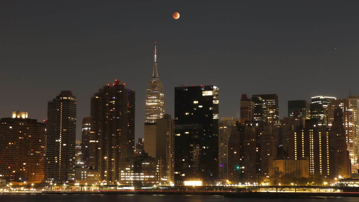 Total lunar eclipse visible in NYC area on Tuesday morning: When, how to watch