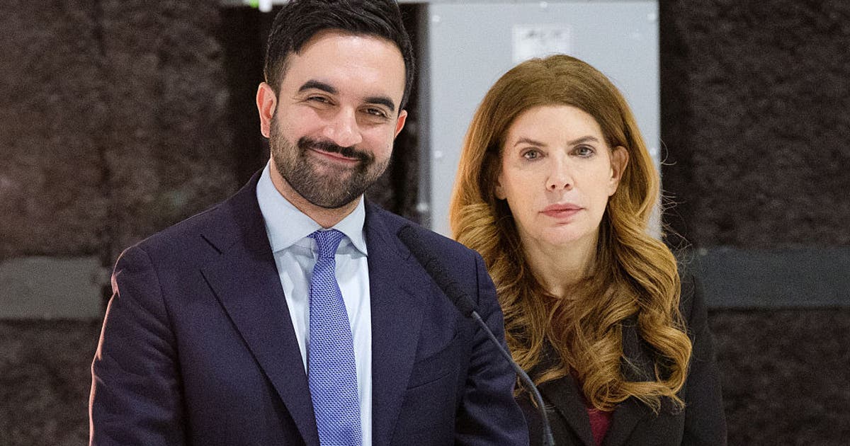 Menin pushes back on Mamdani's plan to tap rainy day fund | WATCH