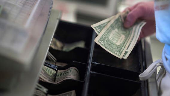 New York stores must accept cash payments under new law