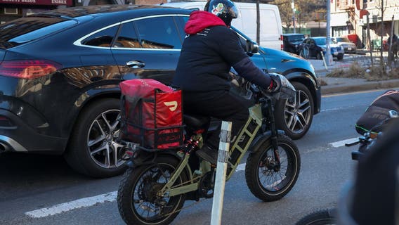 NYC will no longer criminally enforce minor traffic offenses for cyclists, e-bike riders