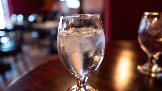 'Right to Water': Proposed bill would require some establishments to provide free tap water