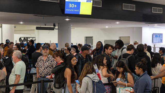 Tracking TSA wait times at JFK, LGA, EWR amid DHS gridlock