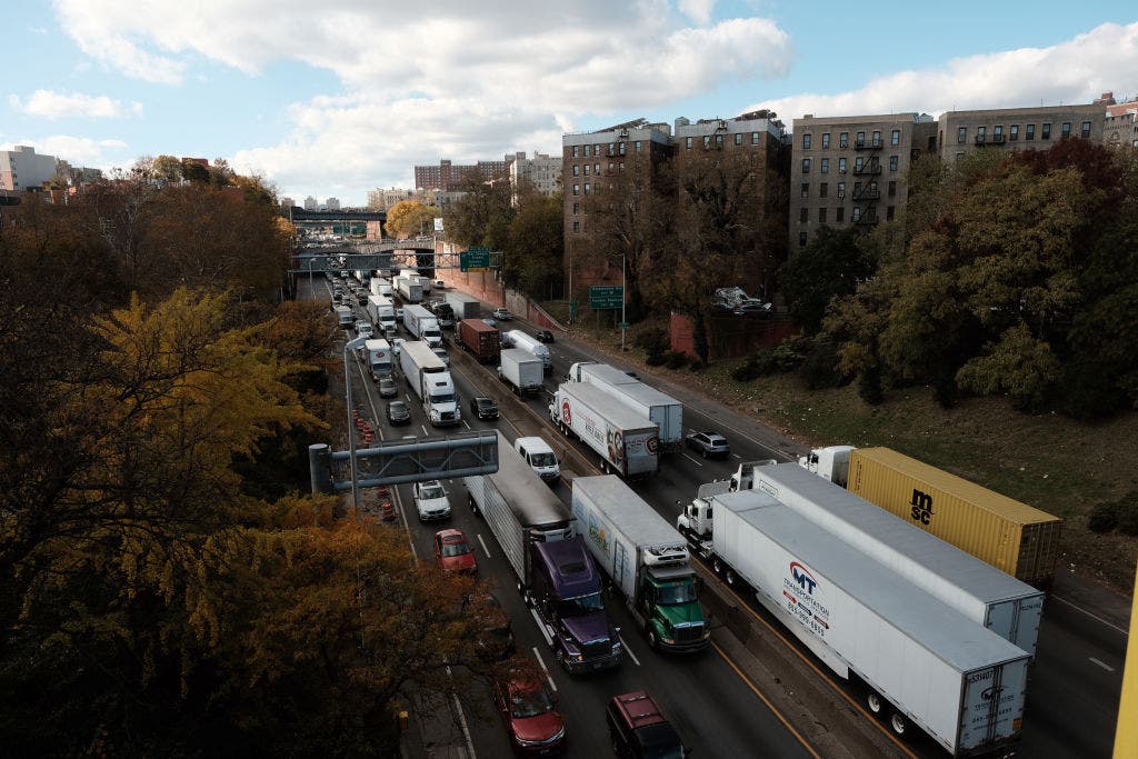 Debate grows over $900M Cross Bronx Expressway project
