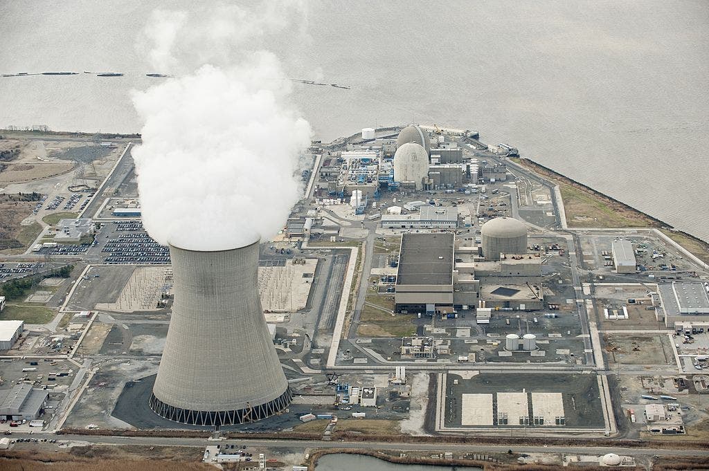 NJ lifts 50-year block on new nuclear power plants