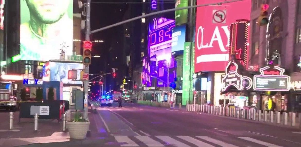 6-month-old baby found abandoned in stroller in Times Square