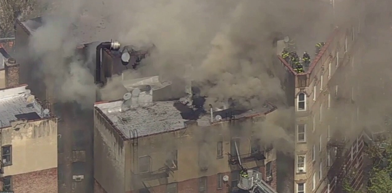 Bronx apartment fire leaves 1 dead, dozens of units respond