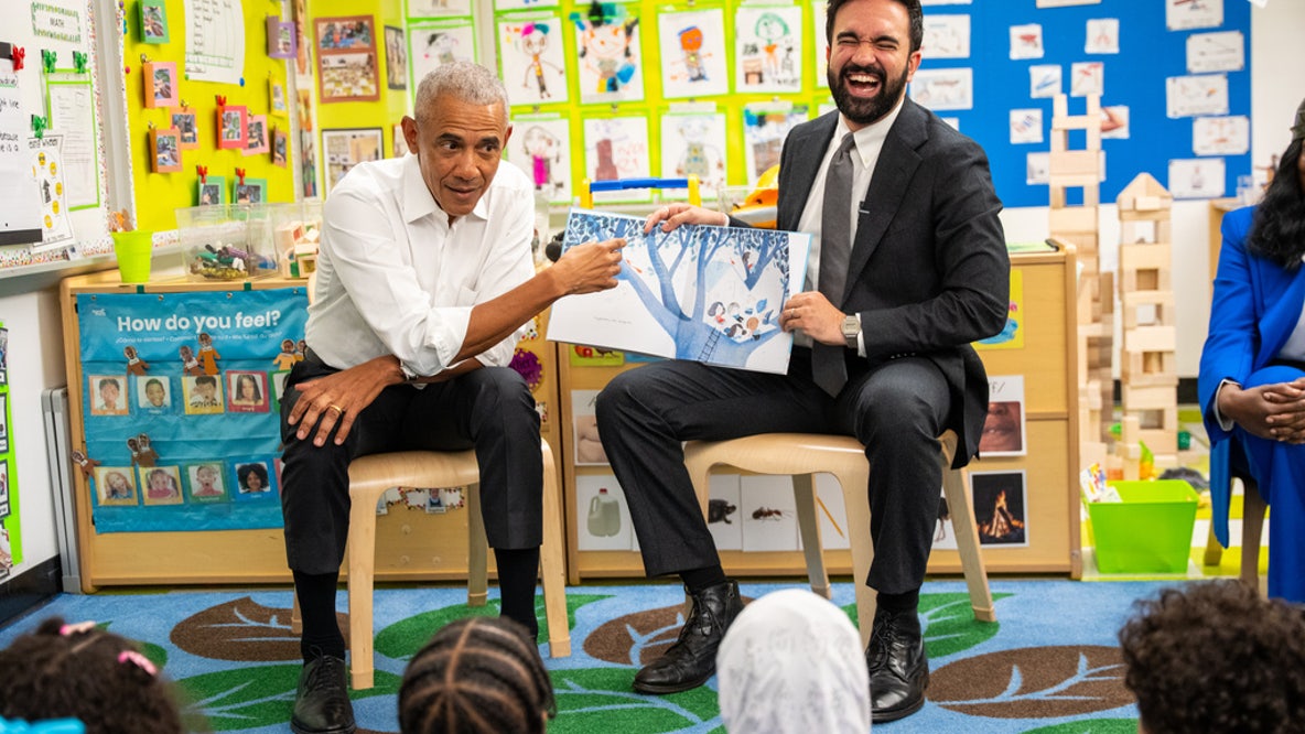 Mamdani meets Obama at Bronx childcare center for readalong