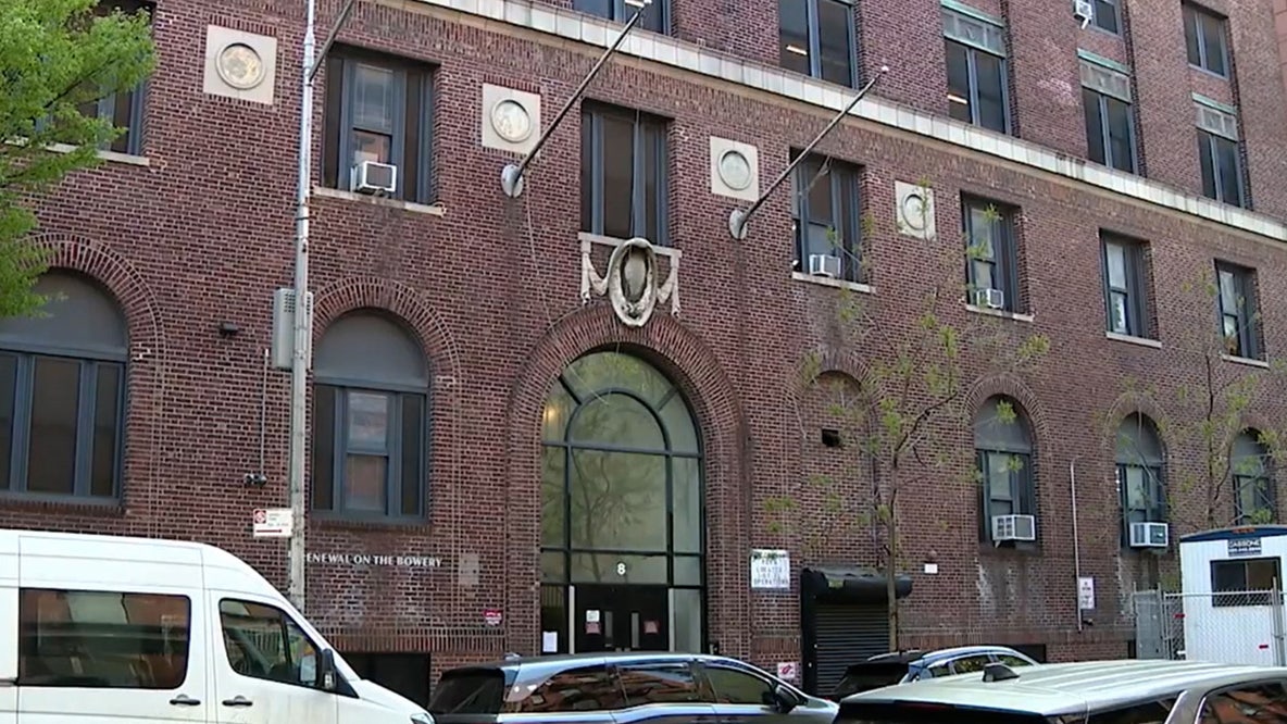 Judge temporarily suspends plans for homeless intake site in East Village