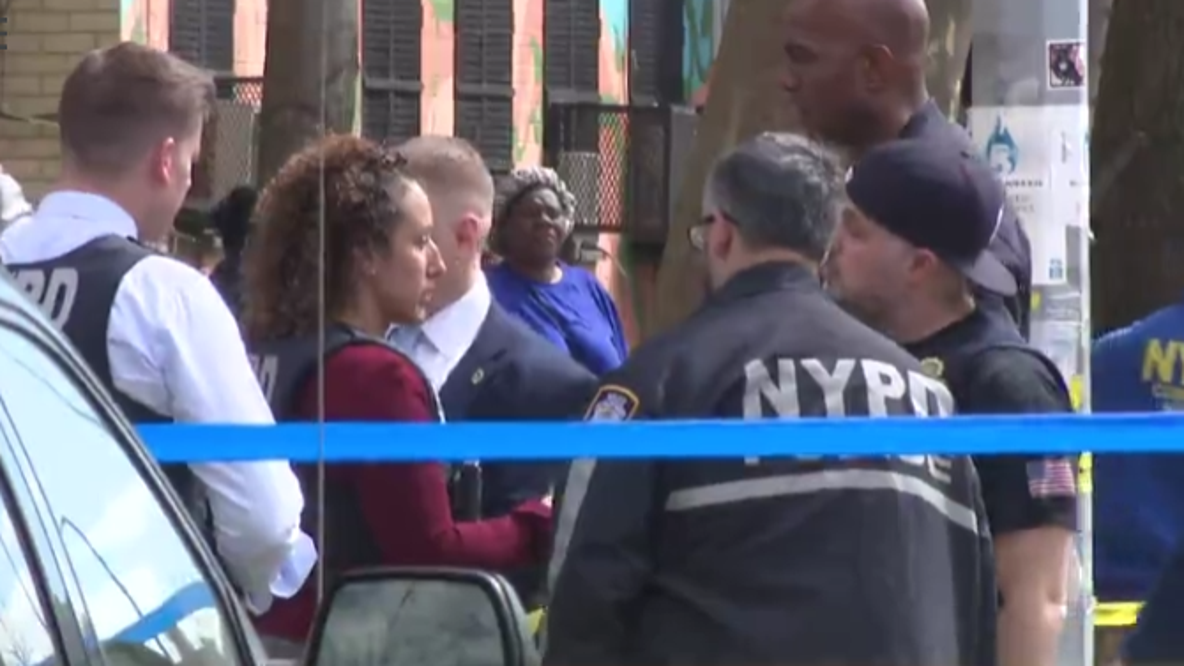 7-month-old baby girl shot as mother pushes stroller in Williamsburg