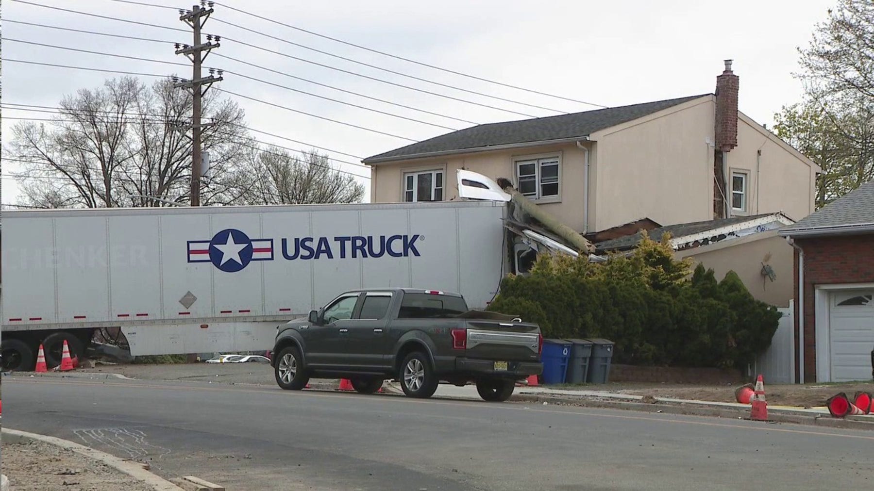 Tractor-trailer crashes into business on Route 3 in Clifton