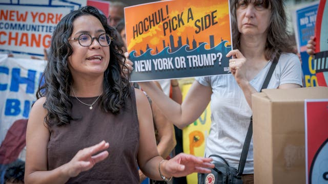 Sanders joins Mamdani, endorses democratic socialist Claire Valdez for Congress