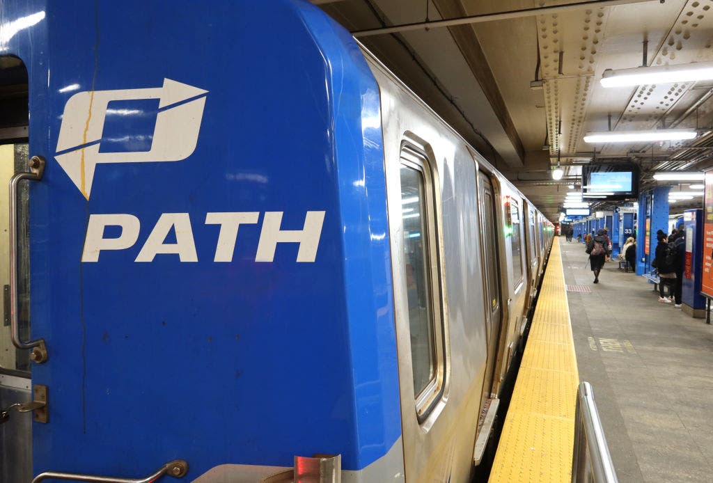 PATH restores all train lines to 7-day service for 1st time since 2001