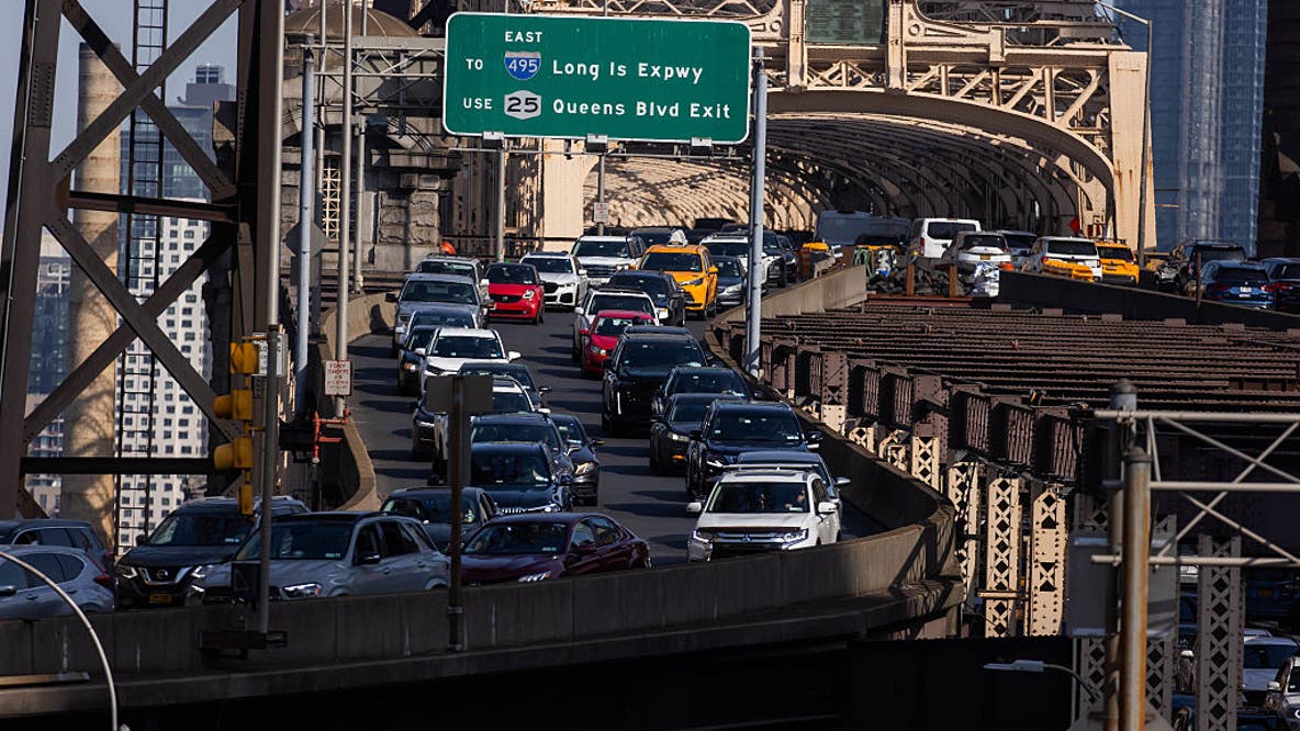 Queensboro Bridge crash kills 2 after e-scooter, bike collide: NYPD