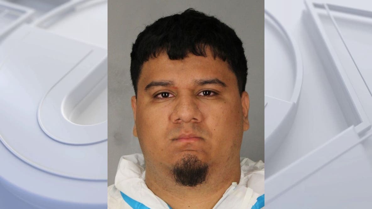 Man charged with stabbing 2 women to death on Long Island
