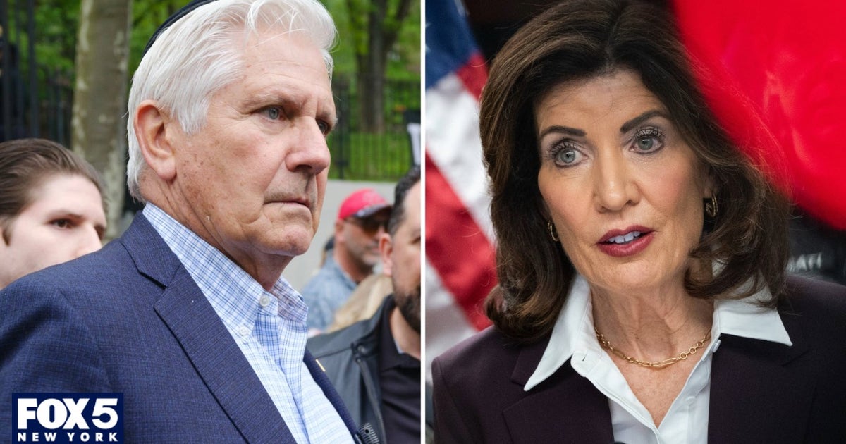 Hochul, Blakeman point fingers during LIRR strike