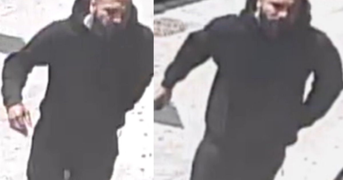 Man stabbed from behind walking into subway station in Harlem; suspect still sought