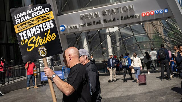 LIRR strike Day 3: No service for Tuesday morning even if deal is reached