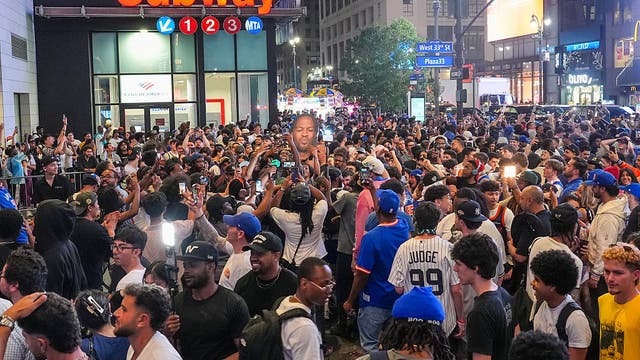 NYPD halts Knicks watch parties outside MSG after 'unruly' fans cause chaos