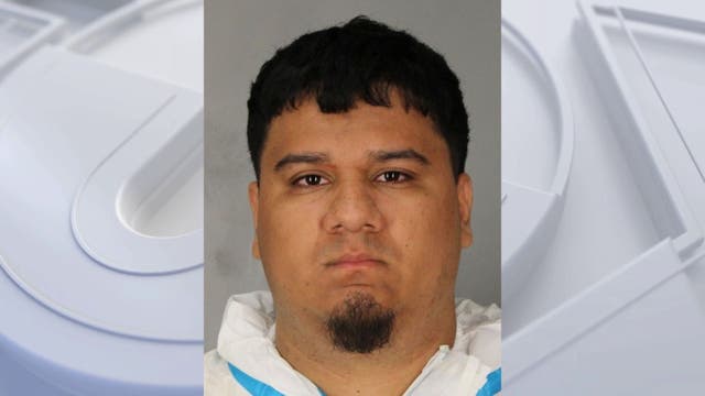 Man charged with stabbing 2 women to death on Long Island