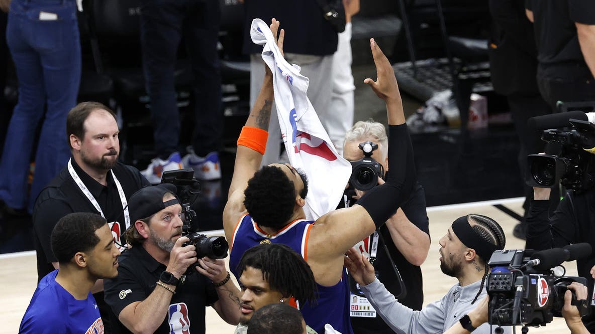 Knicks just hold on for a 105-104 win, take Game 2 of NBA finals