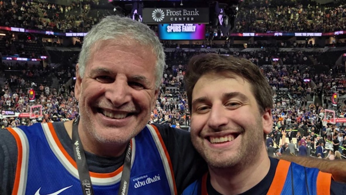NJ father and son attacked after Knicks championship game in San Antonio
