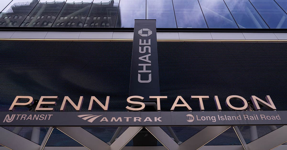 Cinco pessoas foram esfaqueadas dentro da Penn Station em Manhattan