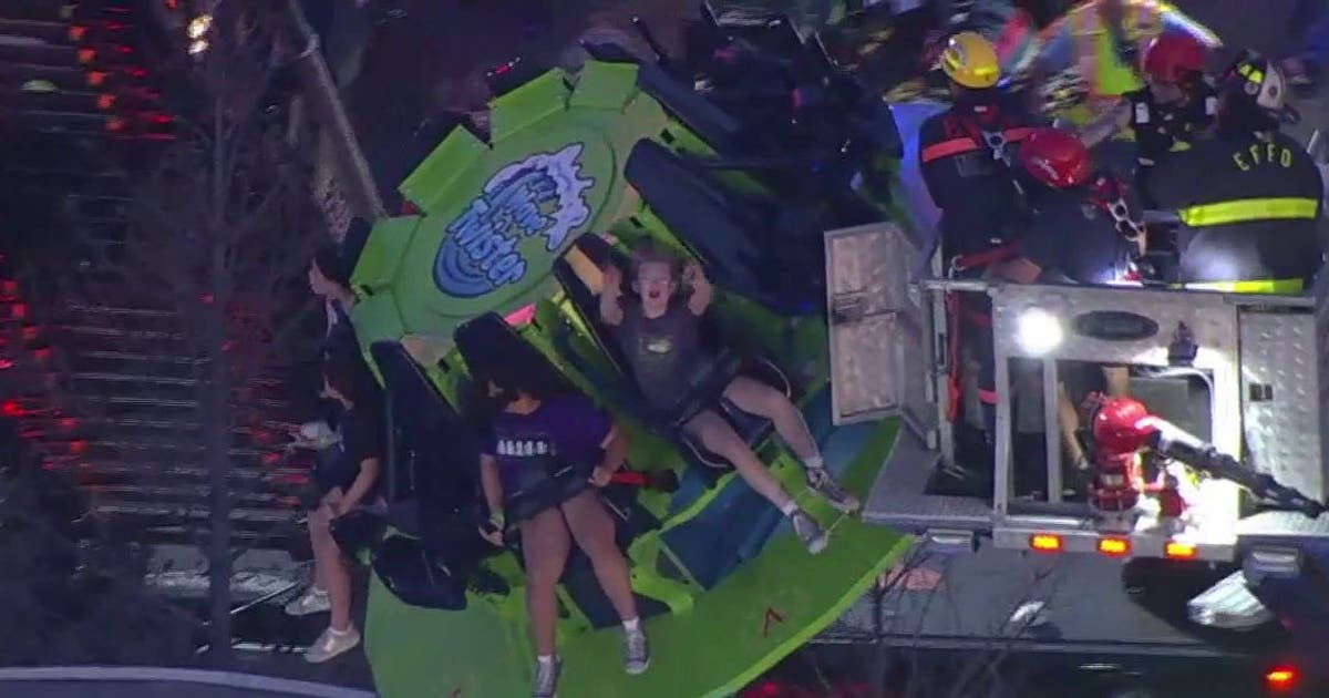 Menino de 12 anos descreve o caos na montanha-russa paralisada da Adventureland: ‘Boom, chorando, gritando’