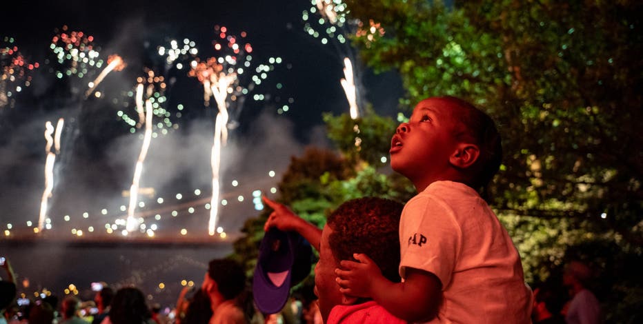 NYC giving away 100k free tickets to 4th of July fireworks show: How to enter lottery