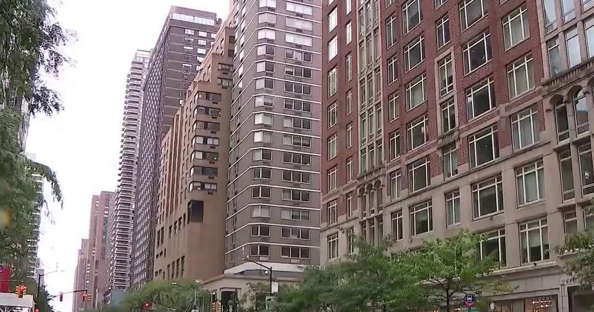 Terceira morte no grupo de Legionários de Nova York quando o número de infecções chega a 74