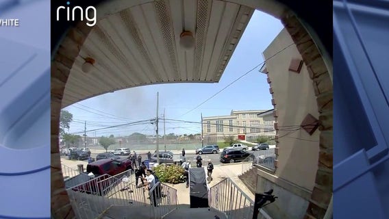 Video captures Queens standoff aftermath as 2 people allegedly killed by relative