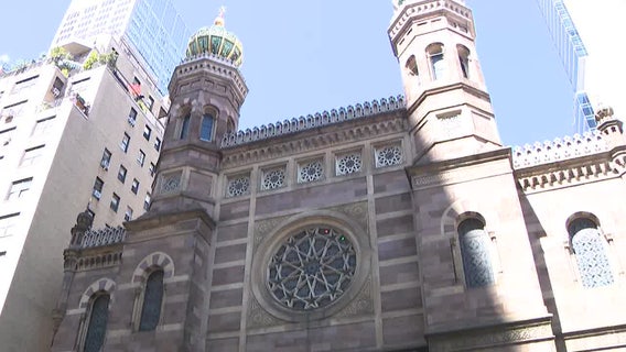 Central Synagogue members return to support community after Shabbat service attack