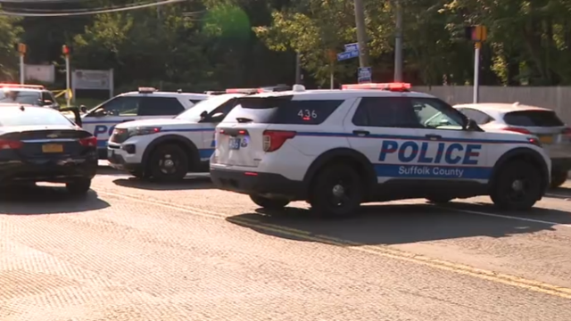 Construction worker killed, 2 hurt in Nesconset crash, Suffolk County PD says