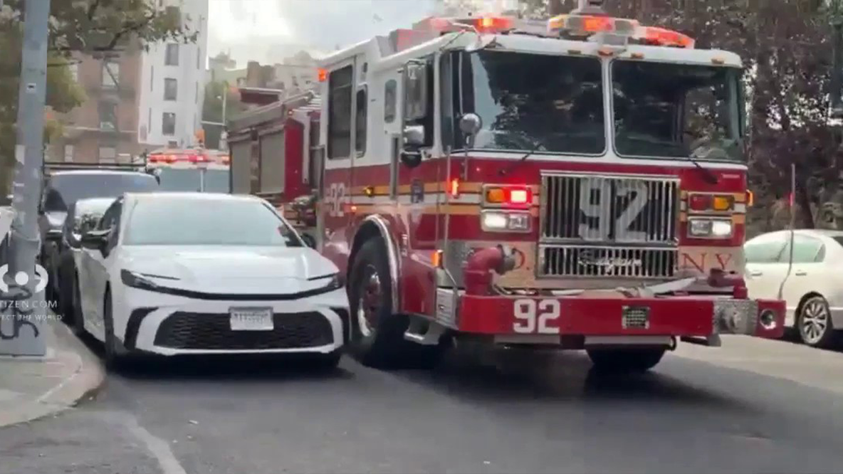 1 dead, 10 injured after Bronx fire rips through apartment building, FDNY says