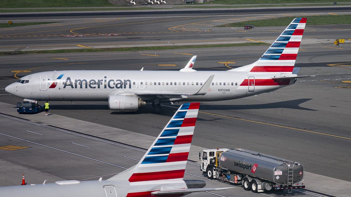 American Airlines flight aborts takeoff at LaGuardia due to reported bird strike, FAA says
