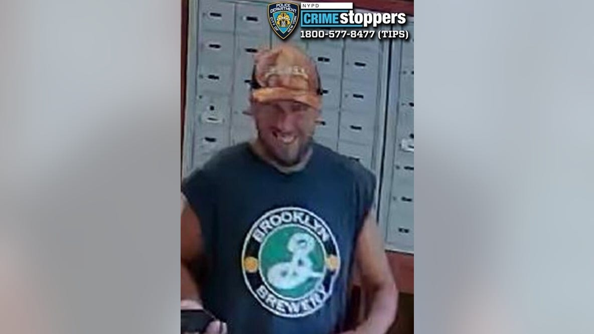 Suspect steals over $17K in collectible sports cards from Brooklyn building, NYPD says