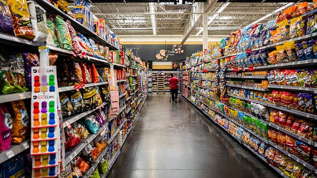 Hidden lunchbox hazards? What Consumer Reports found in kids' snacks
