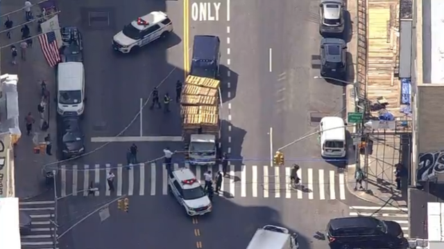 1 dead, 2 hurt after being struck by Chevy truck in Chinatown, NYPD says